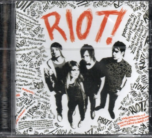 Paramore riot cd album - -,