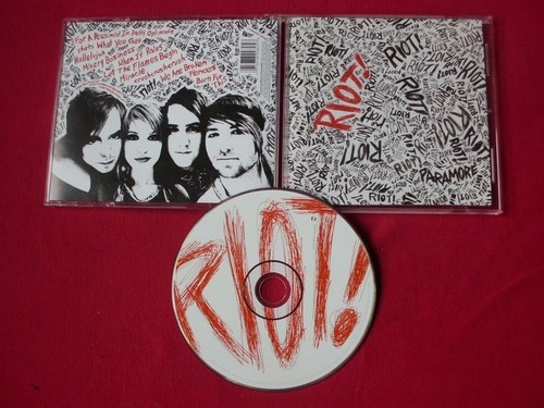 Paramore riot 2007 - paramore,