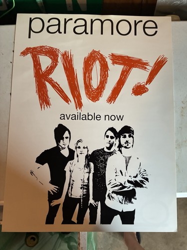 Paramore riot poster - riot!,