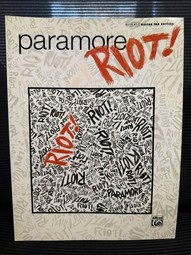 Paramore riot libro tablatura - libro,