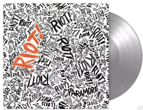 Paramore riot fbr 25th - paramore,